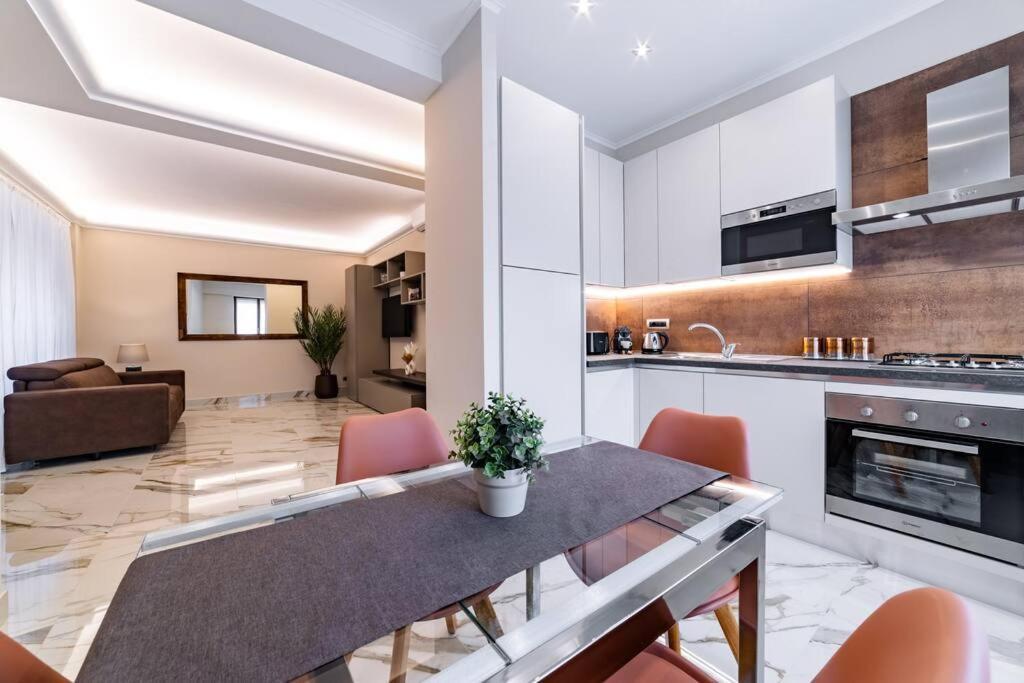 42 Gandino Superior Villa Rome Exterior photo